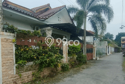 Hunian Mewah Siap Huni LT 292m2 di Ngaglik, Sleman Hunian Mewah Siap Huni LT 292m2 di Ngaglik, Sleman
