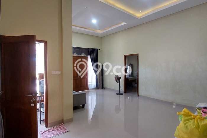 Rumah Modern 3 KT LT 372m2 di Bantul Rumah Modern 3 KT LT 372m2 di Bantul