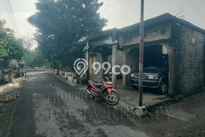 Lahan Kosong Dijual di Bantul, Bantul, Luas 131m2 Area Strategis Lahan Kosong Dijual di Bantul, Bantul, Luas 131m2 Area Strategis