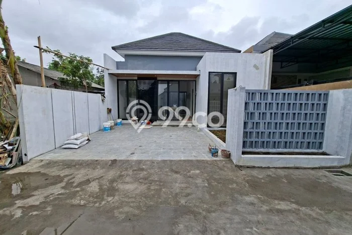 Rumah Modern Cantik 3 Kamar Bisa Langsung Pindah di Gamping Rumah Modern Cantik 3 Kamar Bisa Langsung Pindah di Gamping
