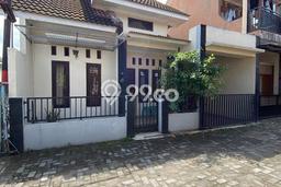 Rumah Modern Cantik 3 KT Bisa Langsung Pindah di Kasihan Rumah Modern Cantik 3 KT Bisa Langsung Pindah di Kasihan