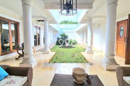 Kavling Tanah untuk Dijual di Bintaro, Jakarta Selatan, Luas 1293m2 Kavling Tanah untuk Dijual di Bintaro, Jakarta Selatan, Luas 1293m2
