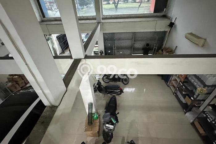Ruko Disewakan Cepat di BSD Tangerang Selatan LB 150m2 Ruko Disewakan Cepat di BSD Tangerang Selatan LB 150m2