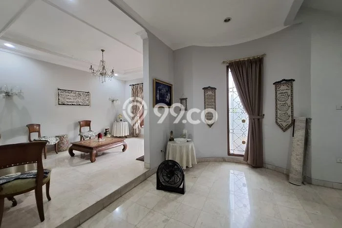 Rumah Luxury Modern Tanpa Renovasi di Pondok Indah Jakarta Selatan Rumah Luxury Modern Tanpa Renovasi di Pondok Indah Jakarta Selatan