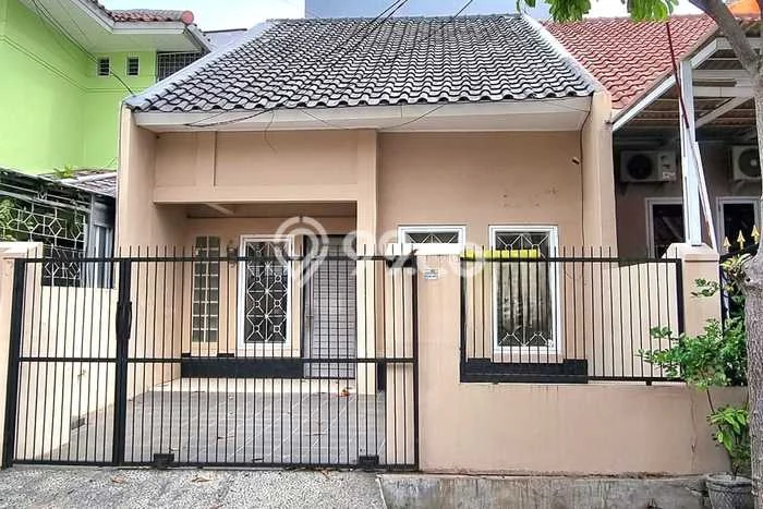 Rumah Nyaman di , 4 KT, Lokasi Strategis Rumah Nyaman di , 4 KT, Lokasi Strategis