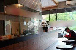 Ruko Dijual di Jakarta Barat LT 67m2 & LB 140m2 Lokasi Terbaik! Ruko Dijual di Jakarta Barat LT 67m2 & LB 140m2 Lokasi Terbaik!