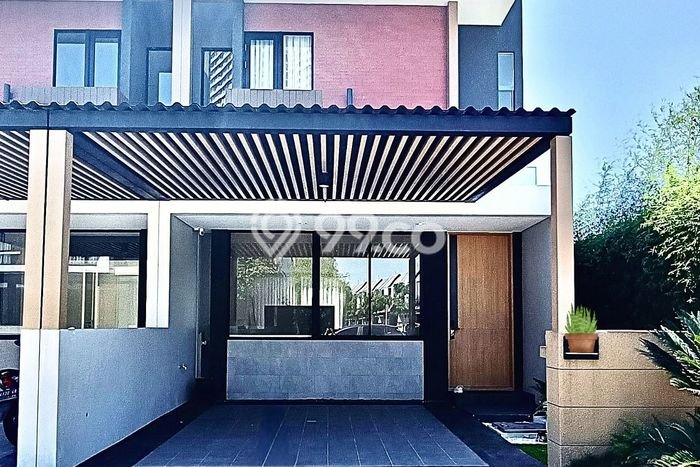 For Sale Rumah Mewah Exclusive di Mulyorejo, Surabaya For Sale Rumah Mewah Exclusive di Mulyorejo, Surabaya