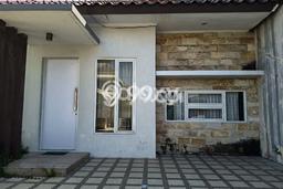 Rumah Modern Cantik 3 KT Bisa Langsung Pindah di Rungkut Rumah Modern Cantik 3 KT Bisa Langsung Pindah di Rungkut