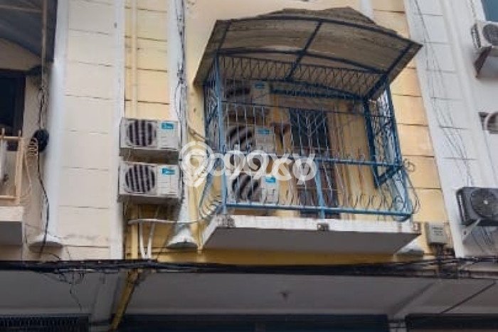 Unit Ruko Dijual di Sukolilo Surabaya Luas Tanah 45m2, Luas Bangunan 120m2 Unit Ruko Dijual di Sukolilo Surabaya Luas Tanah 45m2, Luas Bangunan 120m2