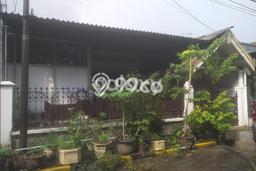 Lokasi terbaik! Rumah siap pakai dikontrakkan di Rungkut LB 100m2 Lokasi terbaik! Rumah siap pakai dikontrakkan di Rungkut LB 100m2