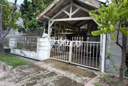 Dijual Rumah Premium dengan Fasilitas Sekitar Lengkap di Sukolilo, Surabaya Dijual Rumah Premium dengan Fasilitas Sekitar Lengkap di Sukolilo, Surabaya