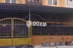 Rumah Eksklusif Dijual LT 180m2 di Rungkut, Surabaya Rumah Eksklusif Dijual LT 180m2 di Rungkut, Surabaya