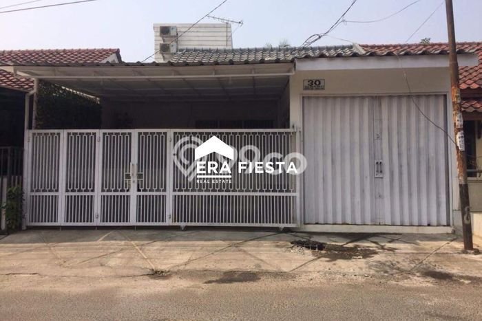 Dijual Hunian Rumah Terawat 3 KT di Villa Melati Mas, Tangerang Selatan Dijual Hunian Rumah Terawat 3 KT di Villa Melati Mas, Tangerang Selatan
