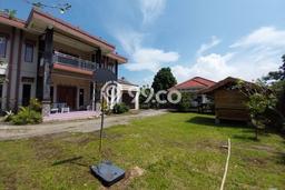 Vila Kawasan Caringin, Dimensi 5000m2m², Akses ke transportasi publik Vila Kawasan Caringin, Dimensi 5000m2m², Akses ke transportasi publik