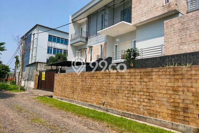 LOKASI PREMIUM! Rumah area , 6 KT, Area Strategis, LT 600m2m² Bangunan 400m2m² LOKASI PREMIUM! Rumah area , 6 KT, Area Strategis, LT 600m2m² Bangunan 400m2m²