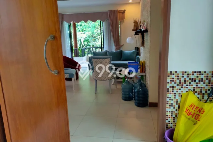 DIJUAL! Vila Kawasan , Luas 275m2m², Posisi Strategis DIJUAL! Vila Kawasan , Luas 275m2m², Posisi Strategis
