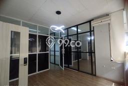 Komersial Kawasan Kebayoran Baru, Luas 200m², For Rent, Area Komersial, Siap Usaha Komersial Kawasan Kebayoran Baru, Luas 200m², For Rent, Area Komersial, Siap Usaha