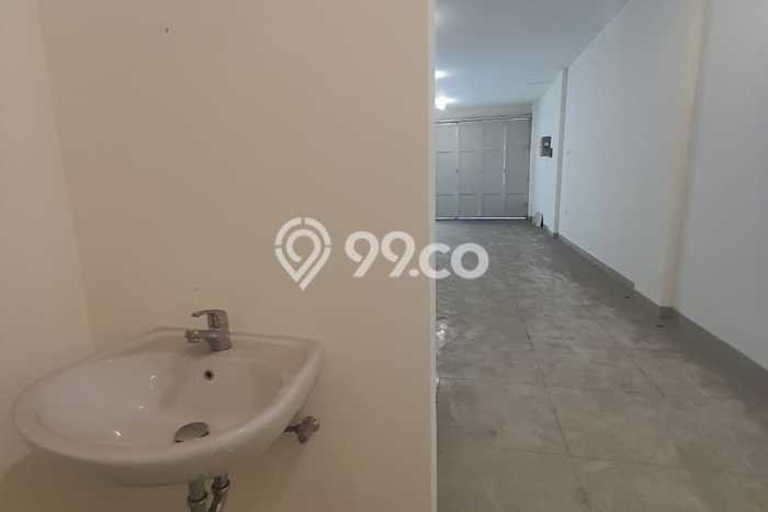 Ruko Dijual di Bandung LT 97m2 & LB 200m2 Lokasi Terbaik! Ruko Dijual di Bandung LT 97m2 & LB 200m2 Lokasi Terbaik!