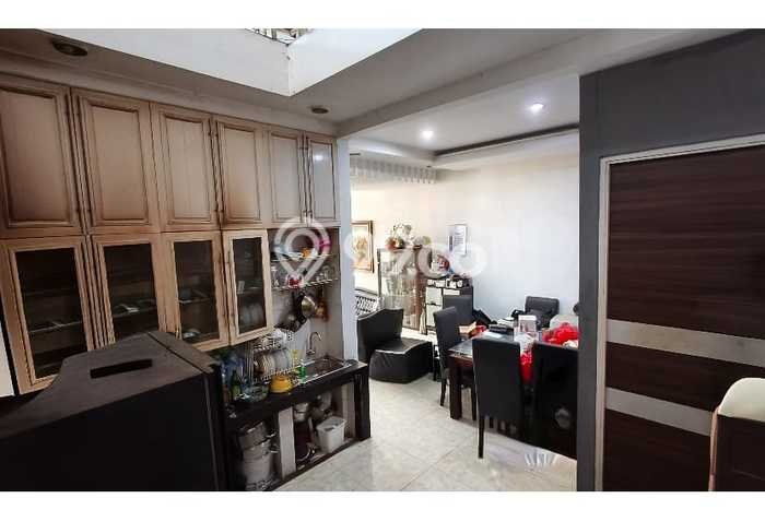 For Sale! Luxury House LT 105m2 Desain Modern di Pulo Asem For Sale! Luxury House LT 105m2 Desain Modern di Pulo Asem