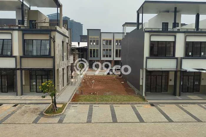 FOR RENT! Ruko di Gading Serpong Cocok untuk Bisnis 102m2 FOR RENT! Ruko di Gading Serpong Cocok untuk Bisnis 102m2