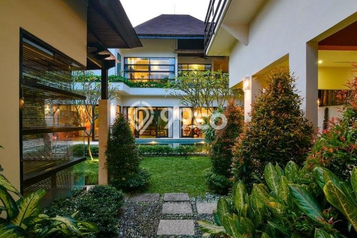 Vila Kawasan Denpasar Selatan, Luas 405m2m², Akses ke berbagai fasilitas umum Vila Kawasan Denpasar Selatan, Luas 405m2m², Akses ke berbagai fasilitas umum