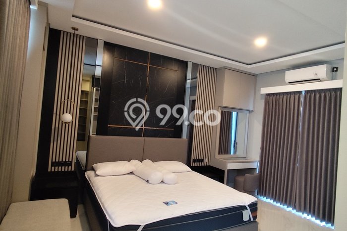 Bisa KPR! Rumah Asri area Colomadu, Luas 120m² Bangunan 220m² Bisa KPR! Rumah Asri area Colomadu, Luas 120m² Bangunan 220m²