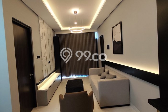 Bisa KPR! Rumah Asri area Colomadu, Luas 120m² Bangunan 220m² Bisa KPR! Rumah Asri area Colomadu, Luas 120m² Bangunan 220m²