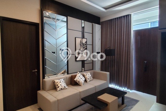 Rumah Lingkungan Asri kawasan Colomadu, Karanganyar, Luas 120m² LB 220m² Rumah Lingkungan Asri kawasan Colomadu, Karanganyar, Luas 120m² LB 220m²