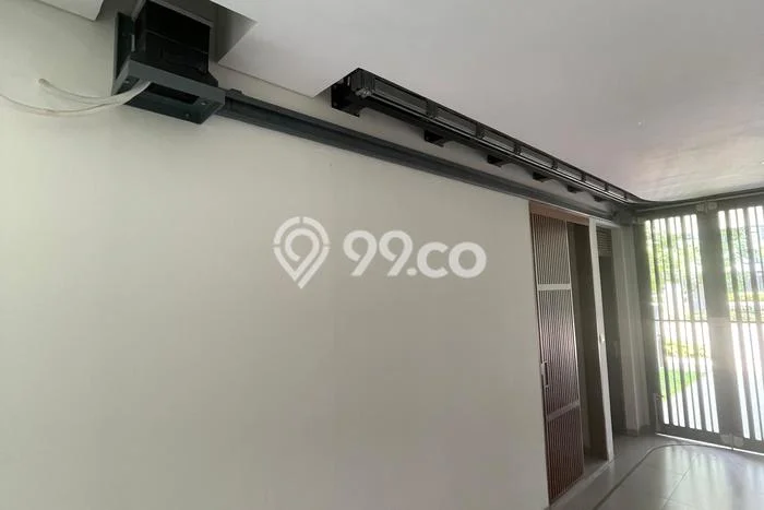 Dijual Rumah Luas Elegan Dengan View Cantik di BSD City, Tangerang Dijual Rumah Luas Elegan Dengan View Cantik di BSD City, Tangerang