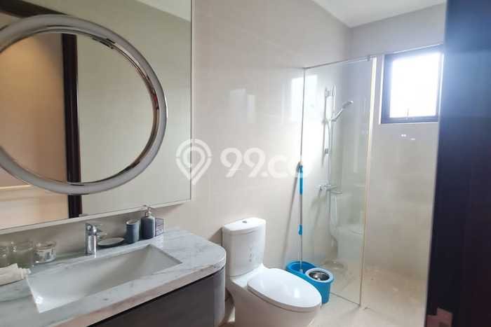 Jual Rumah Luas Elegan Dengan View Eksklusif di BSD City, Tangerang Jual Rumah Luas Elegan Dengan View Eksklusif di BSD City, Tangerang