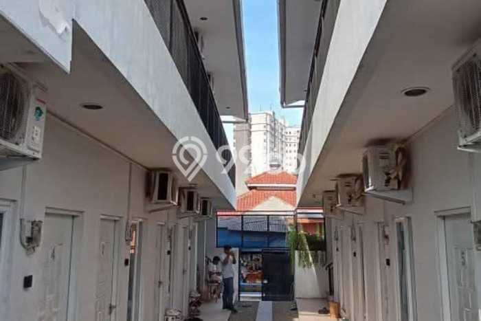 Rumah Kost Dijual di Cikarang Utara, Bekasi, 17 KT, 16 KM, Bangunan 310m2 Rumah Kost Dijual di Cikarang Utara, Bekasi, 17 KT, 16 KM, Bangunan 310m2