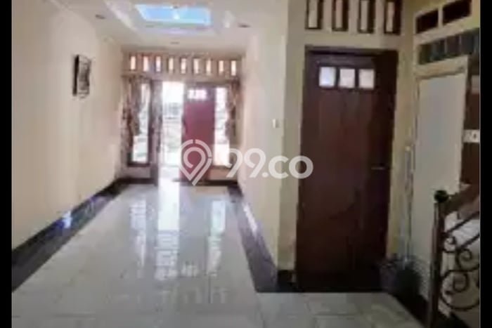 Lokasi terbaik! Rumah siap huni dikontrakkan di Pondok Aren LB 105m2 Lokasi terbaik! Rumah siap huni dikontrakkan di Pondok Aren LB 105m2