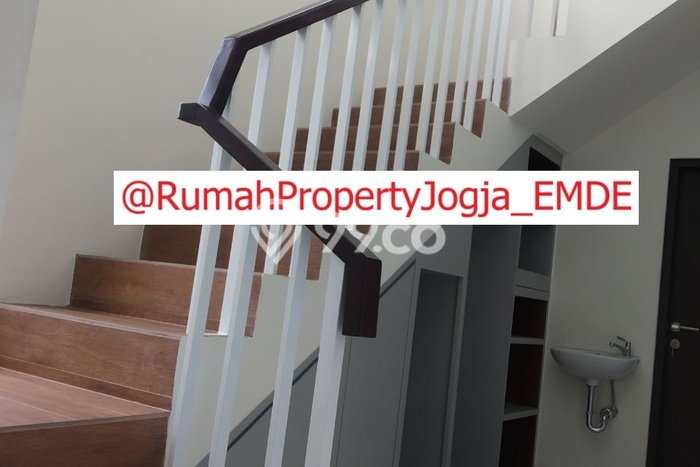 SPECIAL OFFER! Tersedia KPR Rumah Minimalis di Sleman, Sleman, Luas 158m2m² LB 180m2m² SPECIAL OFFER! Tersedia KPR Rumah Minimalis di Sleman, Sleman, Luas 158m2m² LB 180m2m²