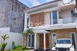HUNIAN BERKELAS! Rumah Exclusive Sleman, Sleman, LT 191m2m² LB 120m2m² HUNIAN BERKELAS! Rumah Exclusive Sleman, Sleman, LT 191m2m² LB 120m2m²