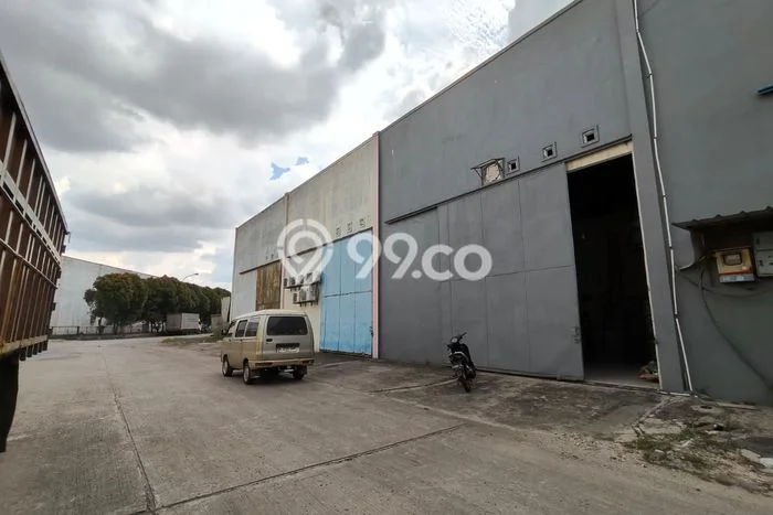 Disewakan Gudang di Kawasan Ramai Daan Mogot Luas 288m2 Disewakan Gudang di Kawasan Ramai Daan Mogot Luas 288m2