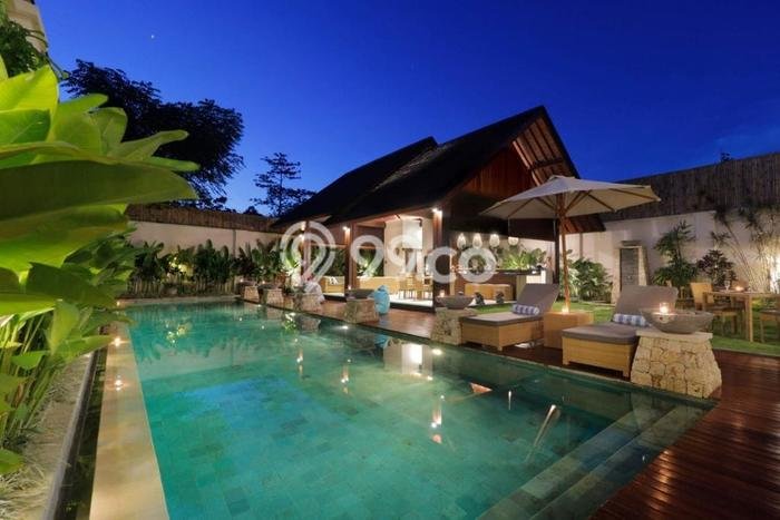HARGA TERBAIK! Vila Kawasan , Area 800m2m², Lingkungan Elite dengan keamanan terjaga HARGA TERBAIK! Vila Kawasan , Area 800m2m², Lingkungan Elite dengan keamanan terjaga