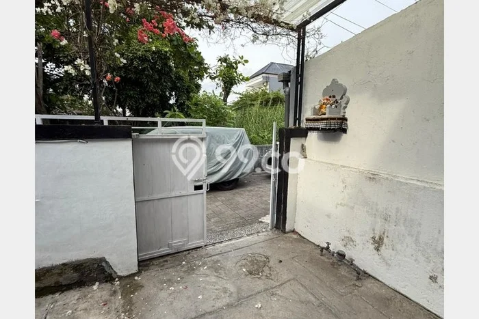 Jual Rumah Modern 2 KT di Seminyak, Badung Jual Rumah Modern 2 KT di Seminyak, Badung