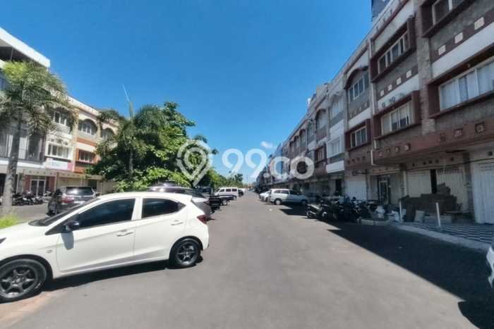 Ruko Bagus LT 180m2 LB 720m2 Dijual di Denpasar Barat Denpasar Ruko Bagus LT 180m2 LB 720m2 Dijual di Denpasar Barat Denpasar