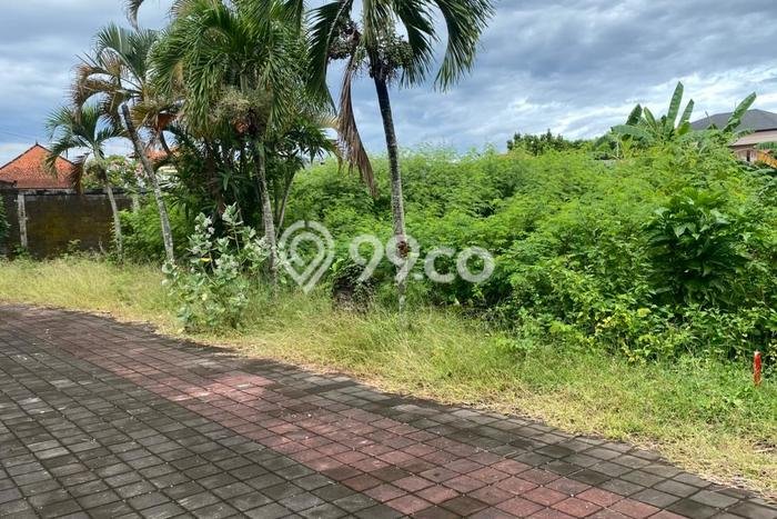 Lahan Strategis di Abiansemal Dijual dengan Luas 681m2 Lahan Strategis di Abiansemal Dijual dengan Luas 681m2