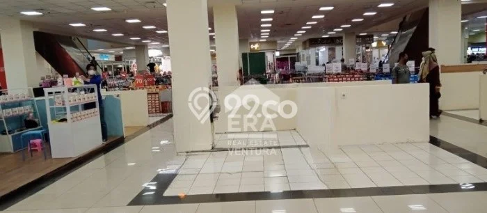 Komersial Disewakan Kawasan Malang Kota, Luas 4m2m², Area Berkembang Komersial Disewakan Kawasan Malang Kota, Luas 4m2m², Area Berkembang