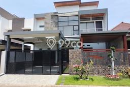 Dijual Rumah Luas Elegan Dengan View Eksklusif di Araya, Malang Dijual Rumah Luas Elegan Dengan View Eksklusif di Araya, Malang