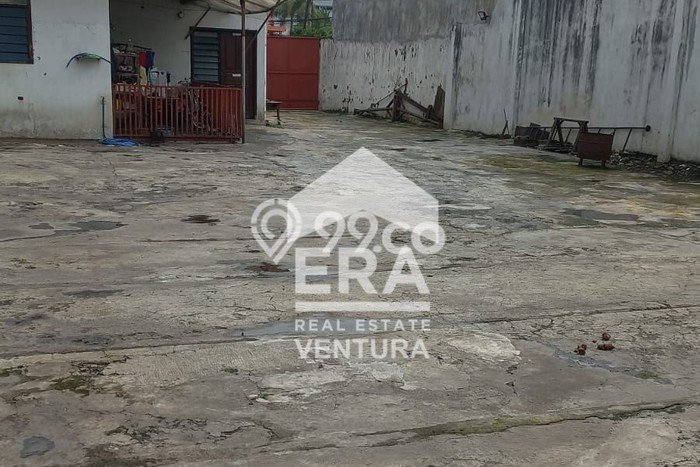 Unit Gudang disewakan di Sukun Malang dengan LT 500m2 / LB 60m2 Unit Gudang disewakan di Sukun Malang dengan LT 500m2 / LB 60m2