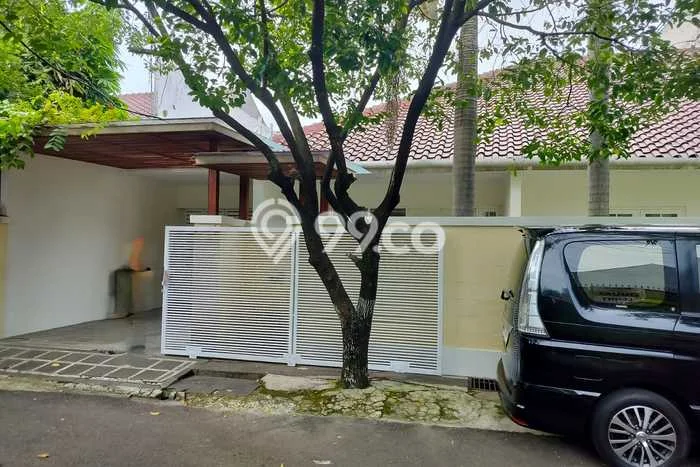 NEW LISTING! Rumah kawasan , Ready, 3 KT, Dekat Jakarta Selatan, Jakarta Selatan, Luas 300m2m² Bangunan 250m2m² NEW LISTING! Rumah kawasan , Ready, 3 KT, Dekat Jakarta Selatan, Jakarta Selatan, Luas 300m2m² Bangunan 250m2m²