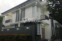Disewakan segera rumah minimalis strategis 4 Kamar di Cilandak, Jakarta Selatan Disewakan segera rumah minimalis strategis 4 Kamar di Cilandak, Jakarta Selatan