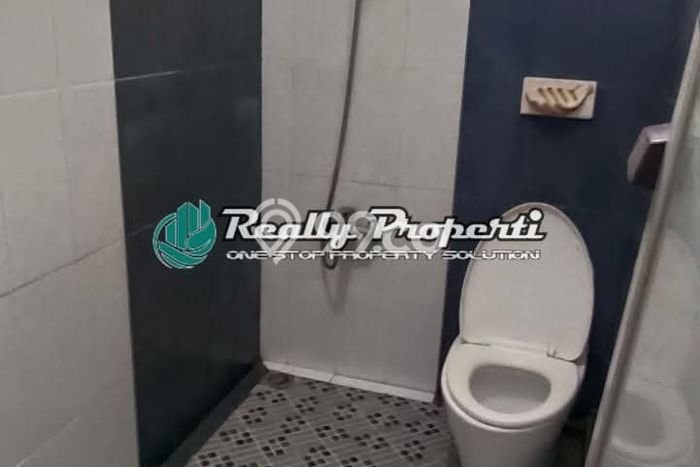 Rumah Elit Modern Tanpa Renovasi di Jatiwaringin Bekasi Rumah Elit Modern Tanpa Renovasi di Jatiwaringin Bekasi