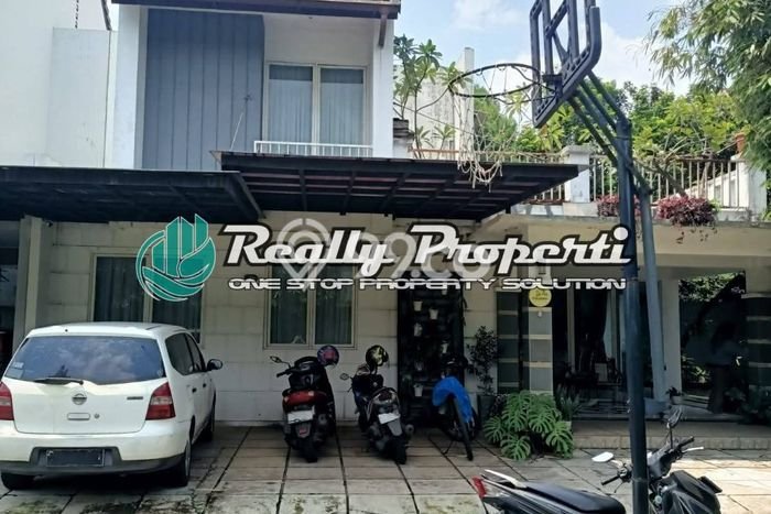 Hunian Elit LB 200m2 Siap Pakai Desain Elegan di Bambu Apus, Jakarta Timur Hunian Elit LB 200m2 Siap Pakai Desain Elegan di Bambu Apus, Jakarta Timur