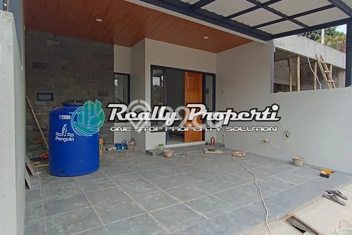 Jual Rumah Eksklusif 3 KT di Bambu Apus, Jakarta Timur Jual Rumah Eksklusif 3 KT di Bambu Apus, Jakarta Timur