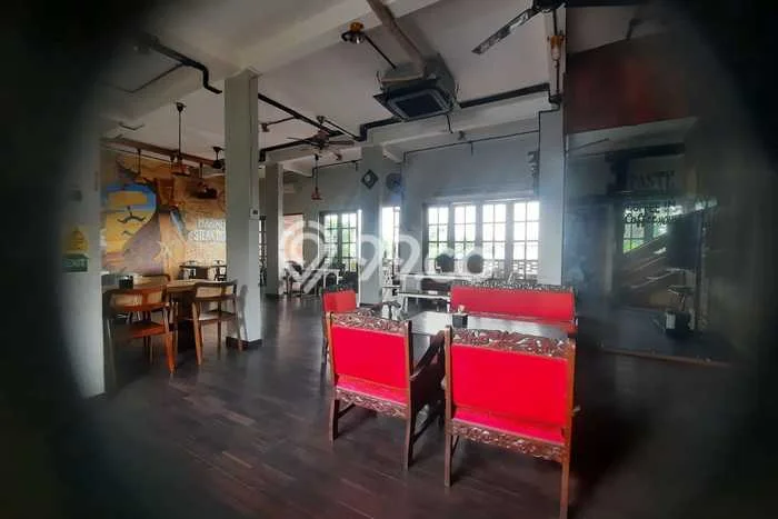 Komersial Disewakan di , Luas 500m2m², Area Strategis, Ready Usaha Komersial Disewakan di , Luas 500m2m², Area Strategis, Ready Usaha