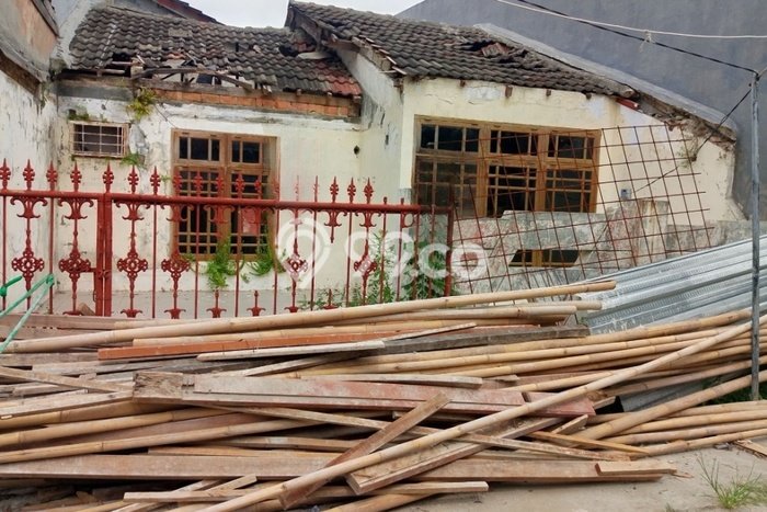 Rumah Nyaman 2 KT LB 65m2 Kondisi Bagus di Harapan Indah Rumah Nyaman 2 KT LB 65m2 Kondisi Bagus di Harapan Indah