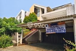 Rumah Elit Modern Tanpa Renovasi di Harapan Indah Bekasi Rumah Elit Modern Tanpa Renovasi di Harapan Indah Bekasi